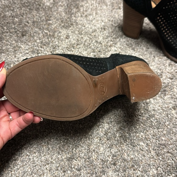 Lucky brand toeless booties - Picture 3 of 4